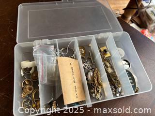 MaxSold Auction: Mixed Lot of Vintage Costume Jewelry, Approx. 40–80 Pieces - Maple Ridge (British Columbia, Canada) SELLER MANAGED Estate Sale Online Auction - Blanshard Street (STORAGE)