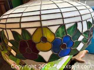 MaxSold Auction: Tiffany-Style hanging Stained Glass Lamp Shade, 21–24 in Diameter - Maple Ridge (British Columbia, Canada) PARTNER MANAGED Estate Sale Online Auction - Blanshard Street (STORAGE)