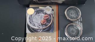 MaxSold Auction: Glass Serving Tray with Gold &#38; Silver Decorative Bowls, 5 Pc - Toronto (Ontario, Canada) SELLER MANAGED Downsizing Online Auction - Wilson Avenue (CONDO)