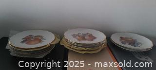 MaxSold Auction: Schumann Arzberg Porcelain Dessert Plates, Fruit Pattern — Lot of 12 - Toronto (Ontario, Canada) SELLER MANAGED Downsizing Online Auction - Wilson Avenue (CONDO)