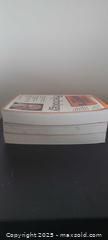 MaxSold Auction: The Complete Idiot&#39;s Guide series (lot of 3) - trade paperbacks - Toronto (Ontario, Canada) SELLER MANAGED Downsizing Online Auction - Wilson Avenue (CONDO)