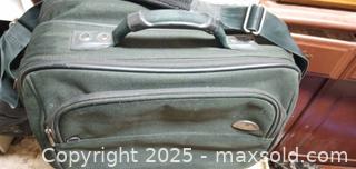 MaxSold Auction: Samsonite carry on - North Cowichan(Crofton) (British Columbia, Canada) SELLER MANAGED Downsizing Online Auction - Musgrave Street