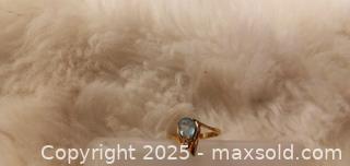 MaxSold Auction: Size 9 - North Cowichan(Crofton) (British Columbia, Canada) SELLER MANAGED Downsizing Online Auction - Musgrave Street