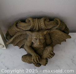 MaxSold Auction: Decor - Newmarket (Ontario, Canada) SELLER MANAGED Downsizing Online Auction - Amberlee Court