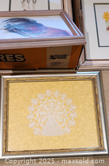 MaxSold Auction: Lots of Arts - Newmarket (Ontario, Canada) SELLER MANAGED Downsizing Online Auction - Amberlee Court