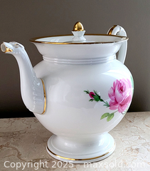 MaxSold Auction: Meissen Teapot  - Newmarket (Ontario, Canada) SELLER MANAGED Downsizing Online Auction - Amberlee Court