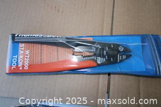 MaxSold Auction: Thomas &#38; Betts Wire Grimper - Orlando (Florida, USA) SELLER MANAGED Downsizing Online Auction - Preserve Dr.