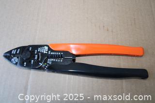 MaxSold Auction: Thomas &#38; Betts Wire Grimper - Orlando (Florida, USA) SELLER MANAGED Downsizing Online Auction - Preserve Dr.