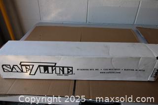 MaxSold Auction: Work Light - Orlando (Florida, USA) SELLER MANAGED Downsizing Online Auction - Preserve Dr.