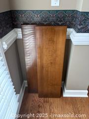 MaxSold Auction: Dining Room Table with 6 armless dining chairs and 2 arm chairs - Suwanee (Georgia, USA) SELLER MANAGED Estate Sale Online Auction - Laurel Oak Drive