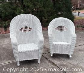 MaxSold Auction: Lot - set of wicker outdoor furniture - Suwanee (Georgia, USA) SELLER MANAGED Estate Sale Online Auction - Laurel Oak Drive