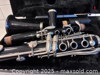 MaxSold Auction: Selmer Bundy 577 Resonite Clarinet - Suwanee (Georgia, USA) SELLER MANAGED Estate Sale Online Auction - Laurel Oak Drive