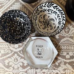 MaxSold Auction: Mixed Kitchen & Home Decor Lot – Bowls, Glassware, Oil Bottle - Delta (British Columbia, Canada) SELLER MANAGED Downsizing Online Auction -  Garrett Drive