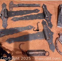 MaxSold Auction: Antique and Vintage Hardware - Douglas (Massachusetts, USA) PARTNER MANAGED Estate Sale Online Auction - Southwest Main Street