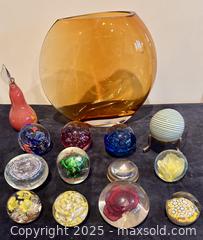 MaxSold Auction: Paperweights - Douglas (Massachusetts, USA) PARTNER MANAGED Estate Sale Online Auction - Southwest Main Street
