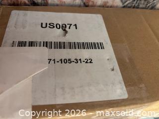 MaxSold Auction: Barde Slender Sideway Outdoor Hardwired Bar Wall Sconce with LED Light Source - Toronto (Ontario, Canada) SELLER MANAGED Downsizing Online Auction - Bright Street