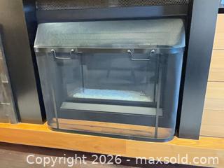 MaxSold Auction: Furniture - Metal Fireplace Cover  - Toronto (Ontario, Canada) SELLER MANAGED Downsizing Online Auction - Bright Street