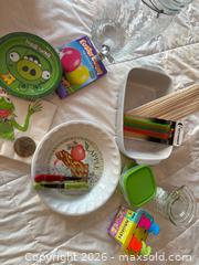 MaxSold Auction: Kitchen & Party Supplies Lot  - Toronto (Ontario, Canada) SELLER MANAGED Downsizing Online Auction - Bright Street