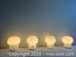 MaxSold Auction: Mushroom/Round Table Lamps, Set of 4 - Toronto (Ontario, Canada) SELLER MANAGED Downsizing Online Auction - Bright Street