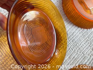 MaxSold Auction: Set of 6 Small Amber Glass Bowls - Toronto (Ontario, Canada) SELLER MANAGED Downsizing Online Auction - Bright Street