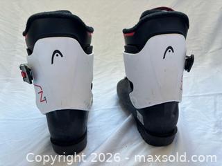 MaxSold Auction: Shoes - Kids HEAD Ski Boots  - Toronto (Ontario, Canada) SELLER MANAGED Downsizing Online Auction - Bright Street