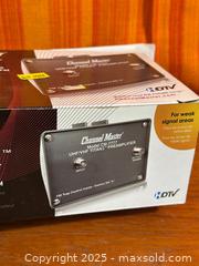 MaxSold Auction: Channel Master Titan 2 - Hamilton (Ontario, Canada) SELLER MANAGED Estate Sale Online Auction - Gertrude Street