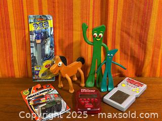 MaxSold Auction: Packaged Toys for Stocking Stuffers - Hamilton (Ontario, Canada) SELLER MANAGED Estate Sale Online Auction - Gertrude Street