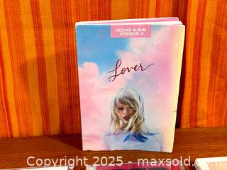 MaxSold Auction: Taylor Swift CD&#39;s x 6 - Hamilton (Ontario, Canada) SELLER MANAGED Estate Sale Online Auction - Gertrude Street