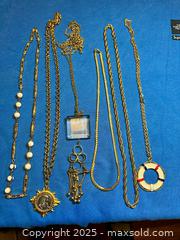 MaxSold Auction: Vtg Estate Costume Jewelry Necklaces - Hamilton (Ontario, Canada) SELLER MANAGED Estate Sale Online Auction - Gertrude Street
