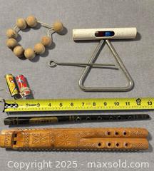 MaxSold Auction: Assorted Small Toys & Novelty Items – Figurines, Clickers, Reflectors & More - Toronto (Ontario, Canada) SELLER MANAGED Moving Online Auction - 1/2  Wellesley Street East