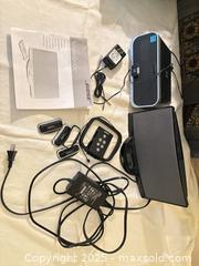 MaxSold Auction: Bose SoundDock Digital Music System with Remote, Power Adapter & Accessories - Toronto (Ontario, Canada) SELLER MANAGED Moving Online Auction - 1/2  Wellesley Street East