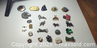 MaxSold Auction: Curated Collection of Vintage Costume Brooches – Figural Animals, Enamel, Hearts & Texture - Toronto (Ontario, Canada) SELLER MANAGED Moving Online Auction - 1/2  Wellesley Street East