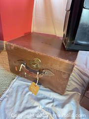 MaxSold Auction: Group of Vintage Leather Attaché & Travel Cases (5 Pieces) - Toronto (Ontario, Canada) SELLER MANAGED Moving Online Auction - 1/2  Wellesley Street East