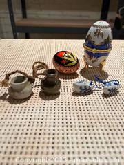 MaxSold Auction: Grouping of Miniature Decorative Items – Porcelain Egg, Hand-Painted Egg, Tiny Pots & Holl - Toronto (Ontario, Canada) SELLER MANAGED Moving Online Auction - 1/2  Wellesley Street East