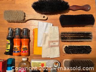 MaxSold Auction: Large Assortment of Vintage & Modern Shoe Care Supplies and Brushes  - Toronto (Ontario, Canada) SELLER MANAGED Moving Online Auction - 1/2  Wellesley Street East