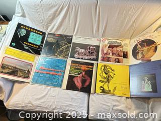 MaxSold Auction: Lot of 10 Vintage Classical Vinyl Records – Mozart, Berlioz, Prokofiev & More - Toronto (Ontario, Canada) SELLER MANAGED Moving Online Auction - 1/2  Wellesley Street East