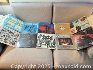 MaxSold Auction: Lot of 10 Vintage Jazz Vinyl Records – Horace Silver, Art Blakey, McCoy Tyner & More  - Toronto (Ontario, Canada) SELLER MANAGED Moving Online Auction - 1/2  Wellesley Street East