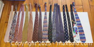 MaxSold Auction: Lot of 17 Men’s Silk & Silk-Blend Neckties – Patterned & Designer Styles - Toronto (Ontario, Canada) SELLER MANAGED Moving Online Auction - 1/2  Wellesley Street East