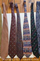 MaxSold Auction: Lot of 17 Men’s Silk & Silk-Blend Neckties – Patterned & Designer Styles - Toronto (Ontario, Canada) SELLER MANAGED Moving Online Auction - 1/2  Wellesley Street East