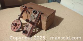 MaxSold Auction: Pair of Vintage Cast Iron Architectural Hardware Pieces - Toronto (Ontario, Canada) SELLER MANAGED Moving Online Auction - 1/2  Wellesley Street East