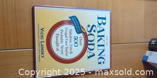 MaxSold Auction: Small Book Lot – Health, Wellness & Practical Living Titles  - Toronto (Ontario, Canada) SELLER MANAGED Moving Online Auction - 1/2  Wellesley Street East