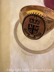 MaxSold Auction: Vintage 10K Gold Signet Ring with Heraldic Crest – Solid Gold - Toronto (Ontario, Canada) SELLER MANAGED Moving Online Auction - 1/2  Wellesley Street East
