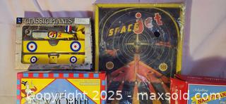 MaxSold Auction: Vintage Board Games, Travel Games & Toys Lot – San Francisco Tours, The New Yorker, Stage  - Toronto (Ontario, Canada) SELLER MANAGED Moving Online Auction - 1/2  Wellesley Street East