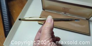 MaxSold Auction: Vintage Cross 1/20 10KT Gold-Filled Ballpoint Pen with Original Case  - Toronto (Ontario, Canada) SELLER MANAGED Moving Online Auction - 1/2  Wellesley Street East