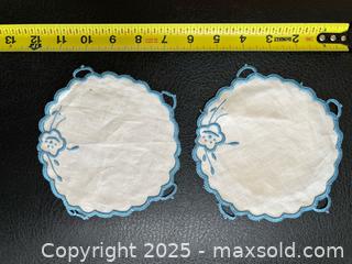 MaxSold Auction: Vintage Linens Lot – Embroidered Runner, Lace Pieces & Blue-Trimmed Doilies - Toronto (Ontario, Canada) SELLER MANAGED Moving Online Auction - 1/2  Wellesley Street East