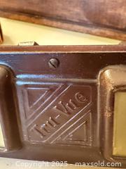 MaxSold Auction: Vintage Tru-Vue Stereoscope Viewer with Slides & Wooden Storage Box  - Toronto (Ontario, Canada) SELLER MANAGED Moving Online Auction - 1/2  Wellesley Street East