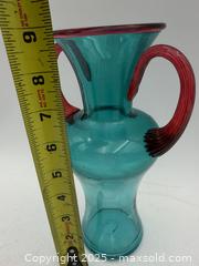 MaxSold Auction: Art glass vase - Hatboro (Pennsylvania, USA) PARTNER MANAGED Estate Sale Online Auction -  Jacksonville Road