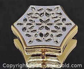 MaxSold Auction: Estee Lauder crystal Snowflake powder compact  - Hatboro (Pennsylvania, USA) PARTNER MANAGED Estate Sale Online Auction -  Jacksonville Road