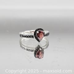 MaxSold Auction: Sterling Silver Women&#39;s Gemstone Halo Pear Ring Size 9 - Hatboro (Pennsylvania, USA) PARTNER MANAGED Estate Sale Online Auction -  Jacksonville Road