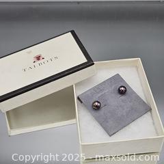 MaxSold Auction: Talbots Dark Purple Iridescent Faux Pearl Stud Earrings - Hatboro (Pennsylvania, USA) PARTNER MANAGED Estate Sale Online Auction -  Jacksonville Road